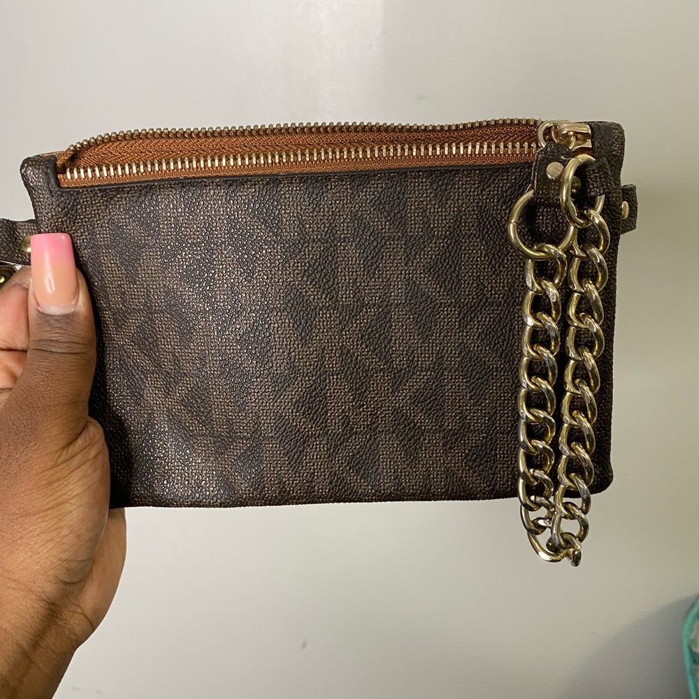 Michael Kors Belt Bag💅🏾